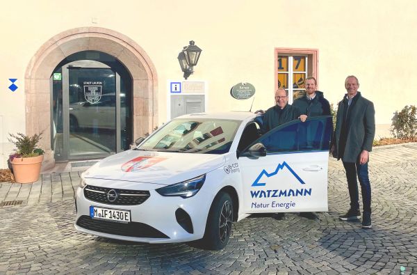 Elektro-Bürgerauto Opel Corsa E in Kooperation mit Watzmann Natur Energie